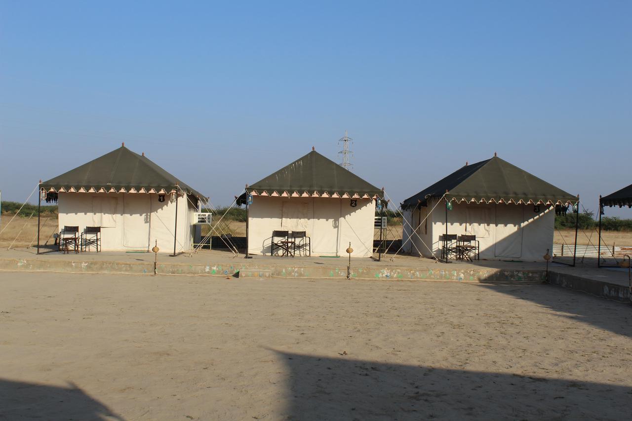 Nova Patgar Tents Hotel Bhuj Exterior foto