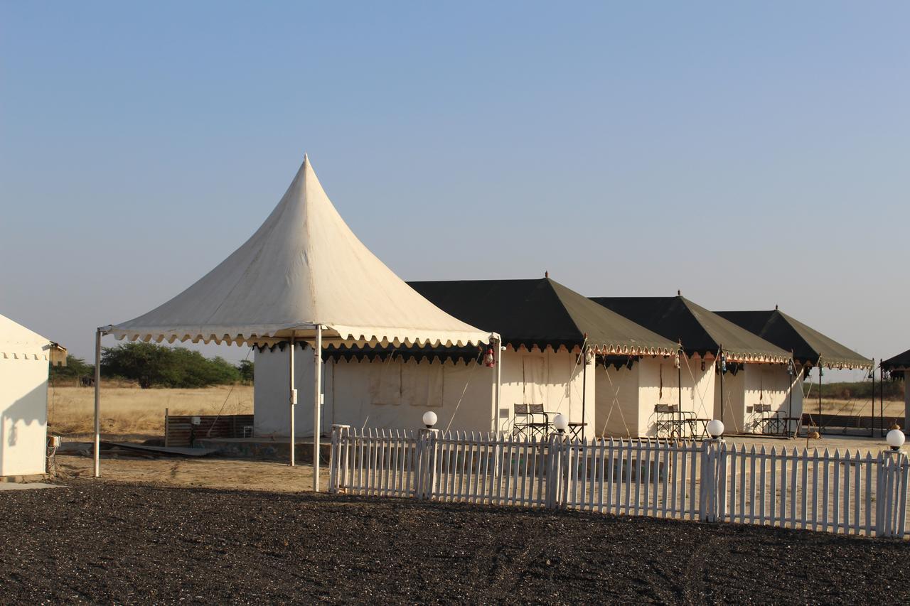 Nova Patgar Tents Hotel Bhuj Exterior foto